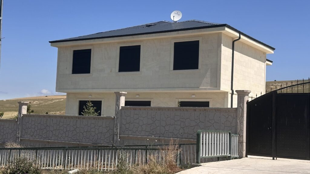 Bayburt Demirözü Taş Ev