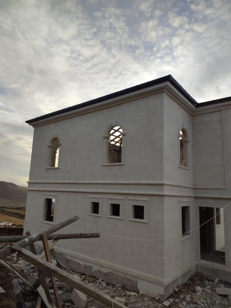 Gumushane Alcakdere Plateau Stone Villa
